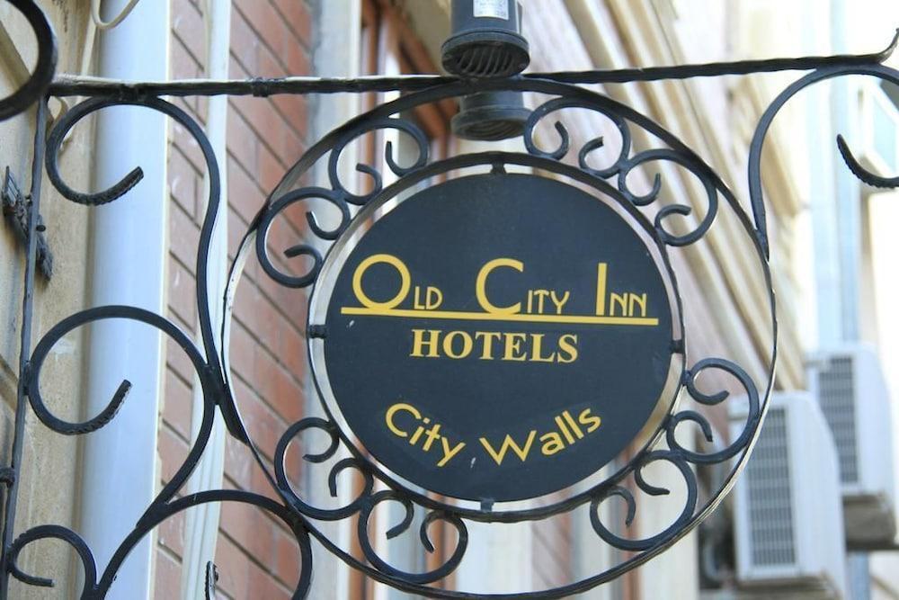 City Walls Hotel Баку Экстерьер фото