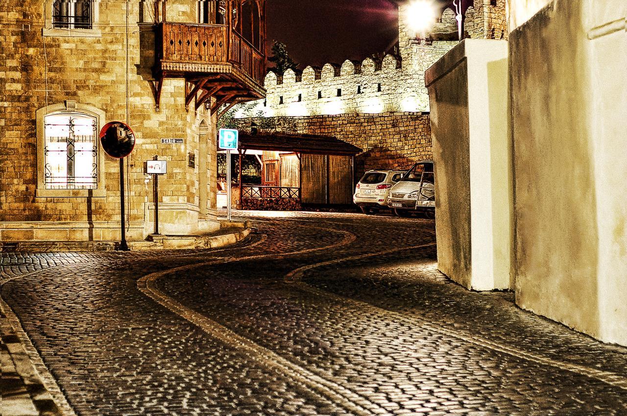 City Walls Hotel Баку Экстерьер фото